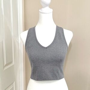 90 Degree by Reflex Ribbed Seamless V Neck Crop Tank Gray Size M
